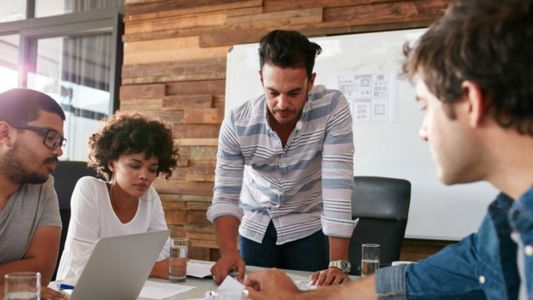 Volver a las bases: estrategia para PYMES en tiempos de crisis