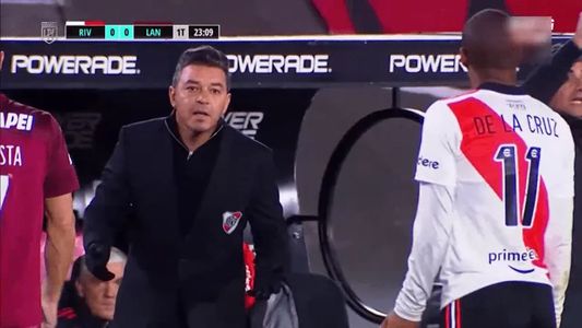 ¿Enojo o lesión? El polémico cruce entre Gallardo y De La Cruz