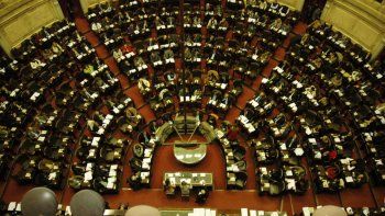 Con final escandaloso, Cambiemos logró darle media sanción a las leyes que reemplazan al Mega DNU