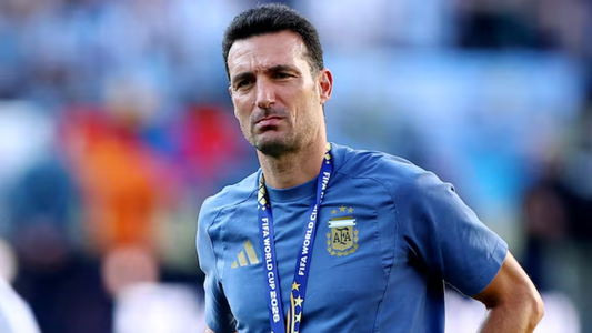 Se cierra la renovación de Scaloni: cómo será el nuevo contrato en la Selección Argentina y hasta cuándo firmará