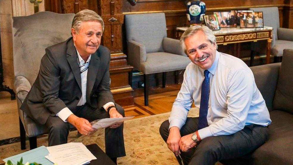 Duhalde se distanció del escándalo por el Vacunatorio VIP: Que explique el Gobierno qué pasó
