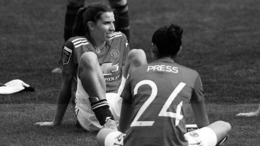 Avanza el fútbol femenino: dos jugadoras del Manchester United vendieron más camisetas que todo el plantel masculino