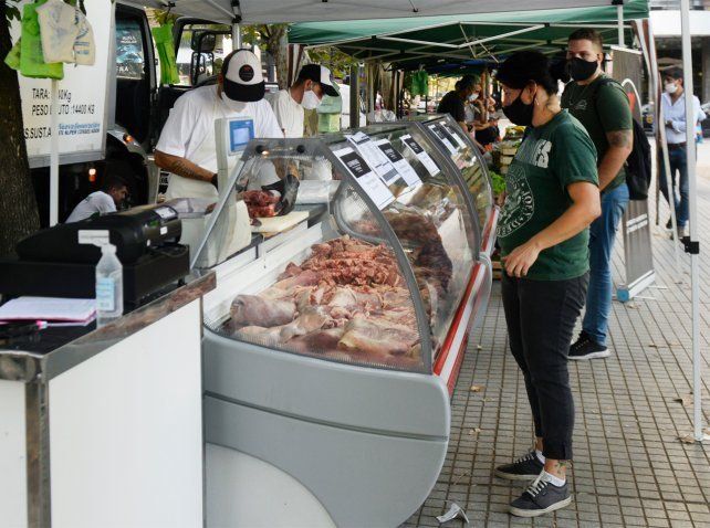 Los matarifes apuntaron contra el ejercicio de la venta de carne.