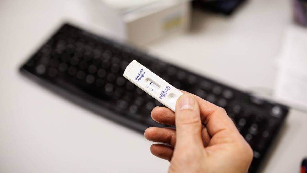 Insólito: en Países Bajos venden un kit para autocontagiarse de coronavirus (Foto: archivo).