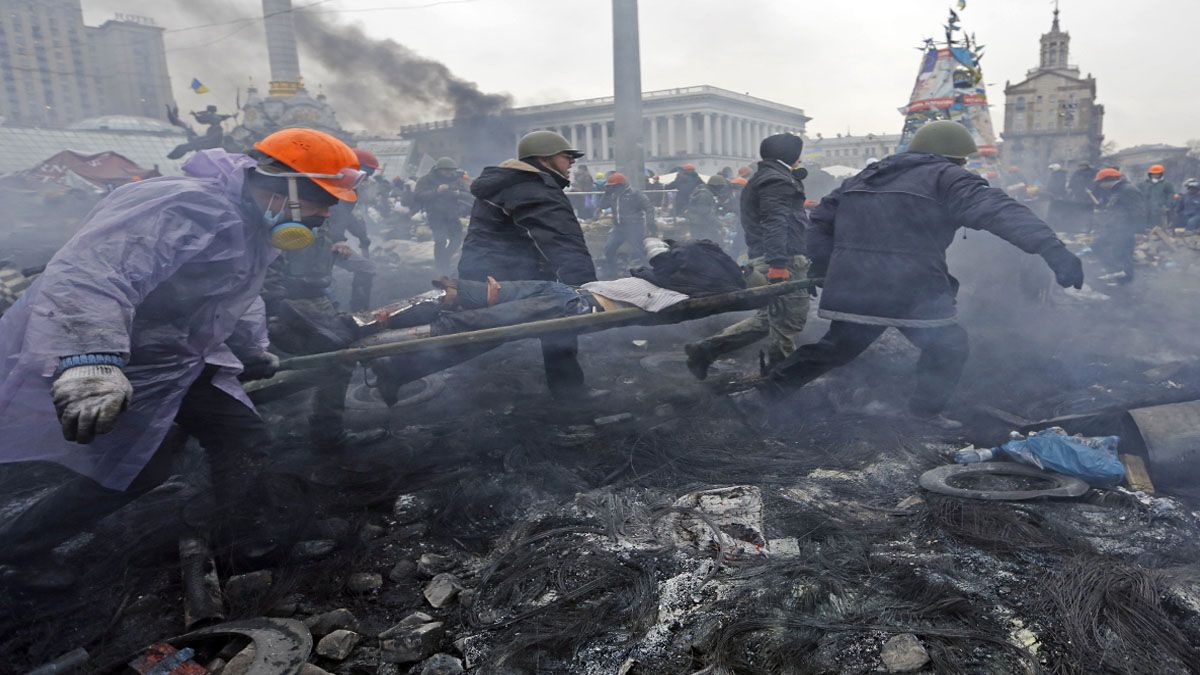 La salida de las tropas de Kiev dejó al descubierto más de 1.200 cadáveres por las calles de la capital de Ucrania (Foto: AP)