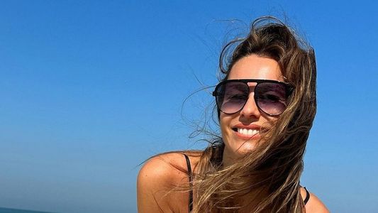 Pampita lució una sensual bikini que será tendencia el próximo verano: las fotos