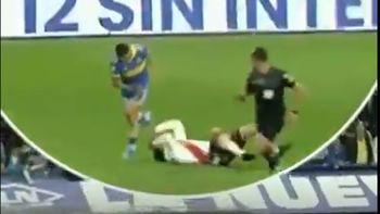 El momento exacto en que el Rodrigo Aliendro cae tras sufrir la grave lesión (Foto: captura de video). El momento exacto en que el Rodrigo Aliendro cae tras sufrir la grave lesión (Foto: captura de video).