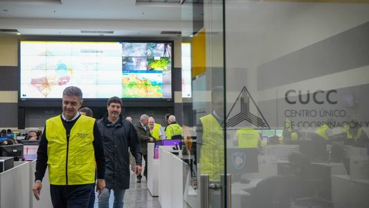 Alerta por tormentas fuertes: la Ciudad desplegó un amplio operativo en las calles