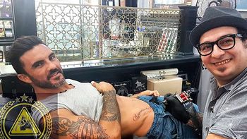 Fabián Cubero nos explicó en exclusiva el significado de sus nuevos tatuajes