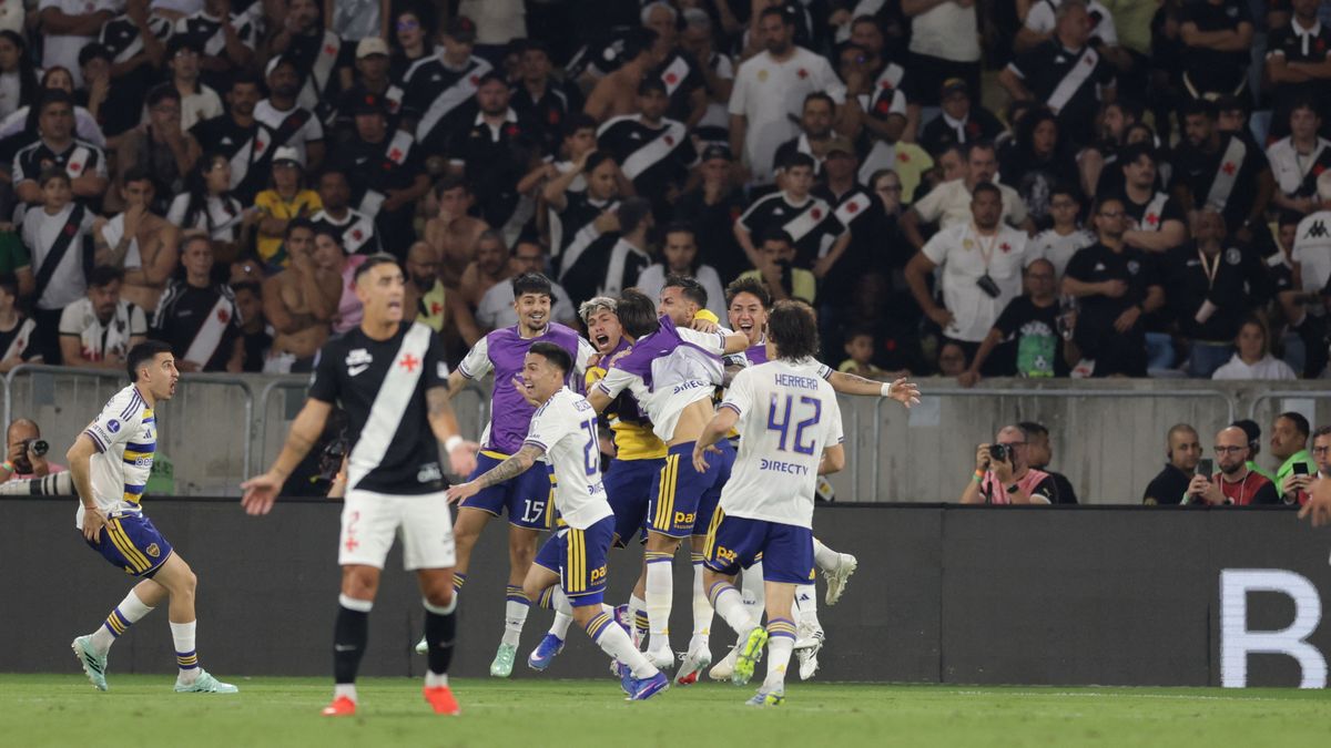 Leandro Paredes apareció para poner el 3 a 1. (Foto: Reuters).