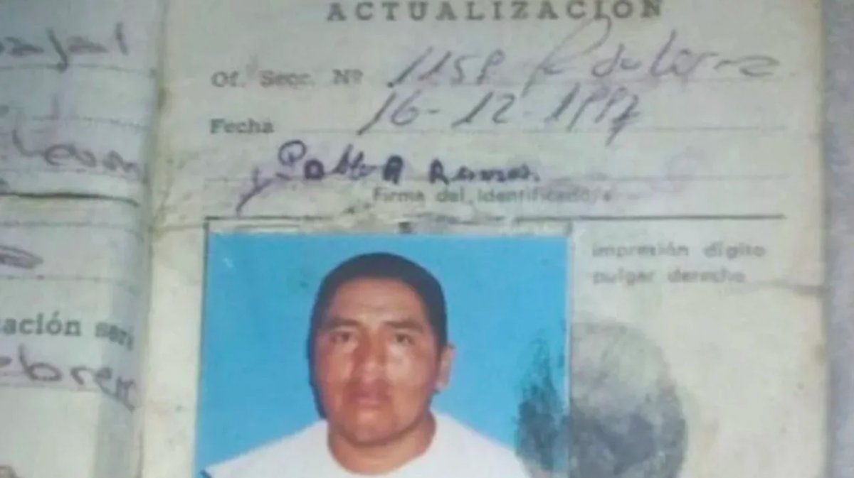 Pablo Ramos y el insólito error en su DNI.