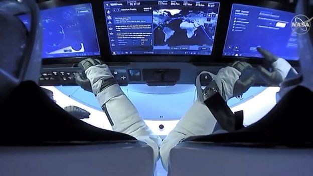 la cabina de control de la capsula de Space X (Foto: Space X)
