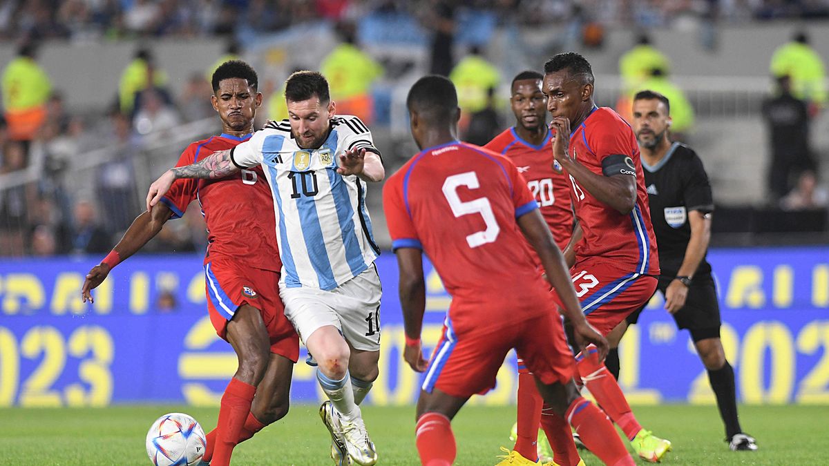 Así fue el gol Lionel Messi que le aseguró a Argentina el partido contra Panamá (Foto: Télam)