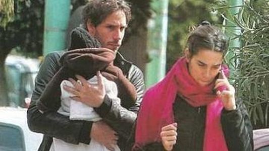 Juntos en Las Cañitas: Manguera apuntala a Juanita
