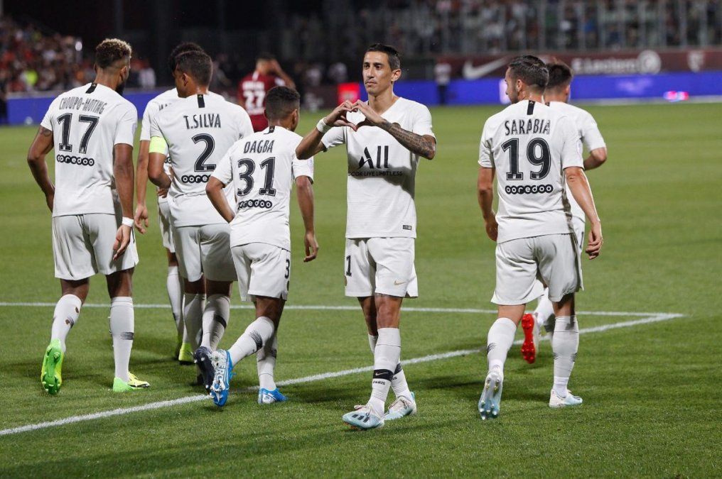 Ligue 1: Di María abrió el camino en el triunfo 2-0 de PSG ante Metz