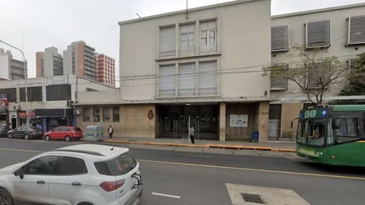 Por una gorra: un alumno sacó un cuchillo y amenazó a otro en plena clase