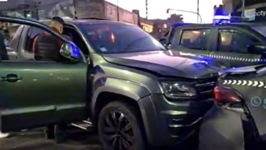 Vasos con hielo y alcohol, dinero y una fuga de película: así fue la brutal persecución a toda velocidad