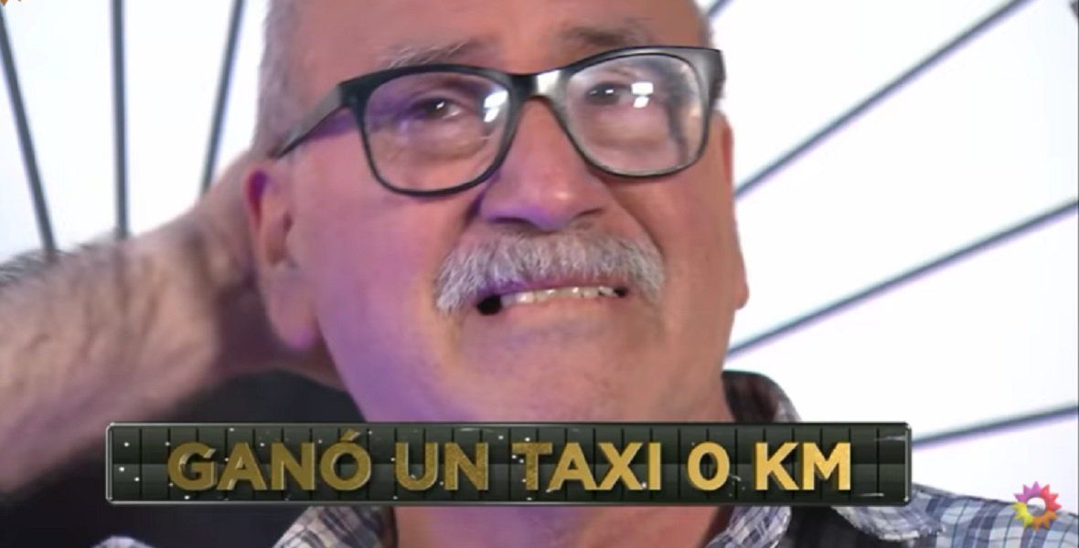 Oscar, el taxista que ganó un O KM y se quebró al aire al dedicarle el premio a su familia