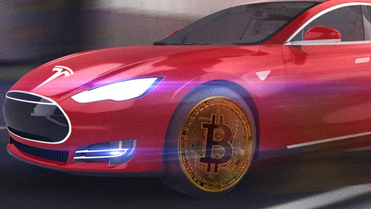 Se puede comprar un automóvil Tesla con Bitcoins?