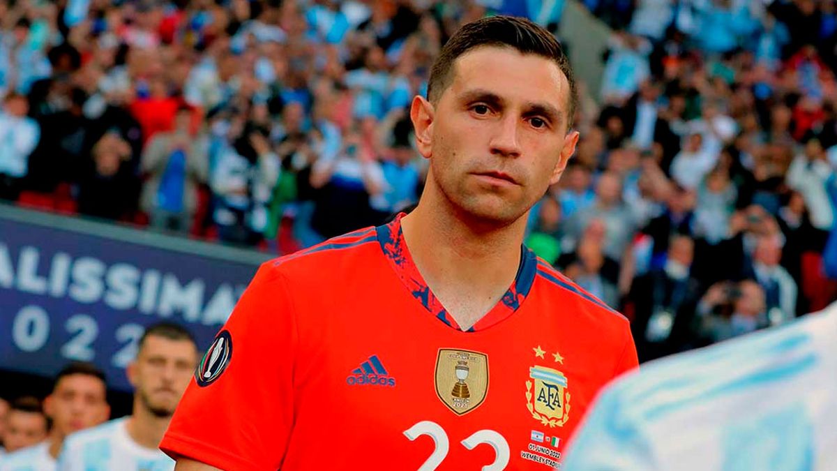 El Dibu Martinez se conmovió con un nene y terminó teniendo un gesto muy importante