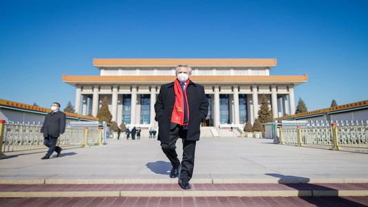 Último destino: Alberto Fernández viaja a Barbados para reunirse con la primera ministra Mottley en el marco de la gira presidencial