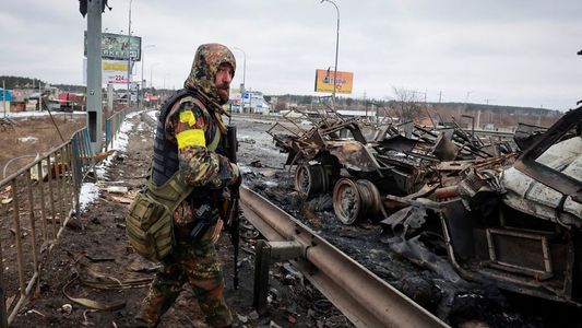 Impactante video de una emboscada contra los convoyes de la muerte de Putin cerca de Kiev