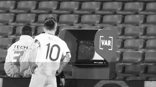Conmebol liberó el audio del VAR para aclarar por qué le anularon el gol a Messi