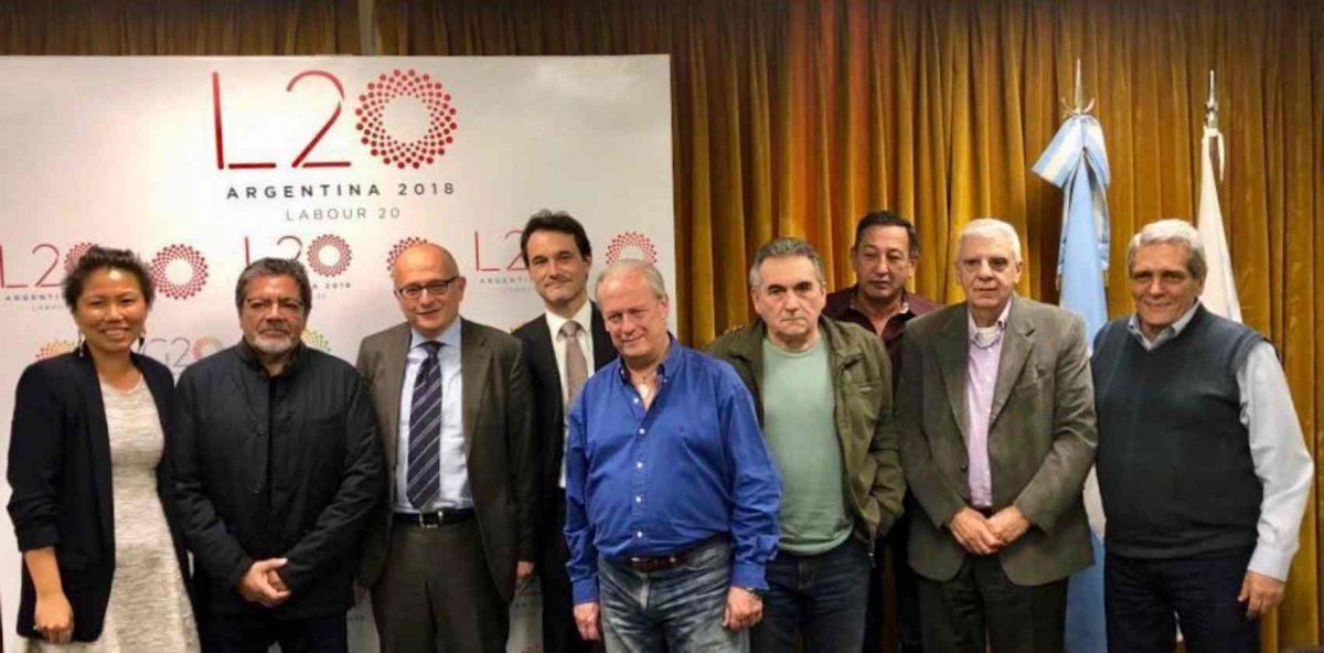 El veedor del FMI se reunió con la CGT y se mostró confiado de que la inflación baje el año próximo