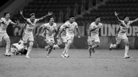 ¡Defensa hizo Justicia! Le ganó por penales a Palmeiras en Brasil y es campeón de la Recopa