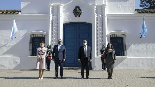 Alberto Fernández, en Tucumán: disculpas a Bolivia, críticas a Macri y ¿un mensaje a Máximo Kirchner?