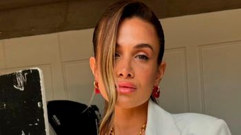 Las fotos de la lujosa casa de Cami Homs: living en el jardín, galería rústica y el rincón creado para Aitana Las fotos de la lujosa casa de Cami Homs: living en el jardín, galería rústica y el rincón creado para Aitana