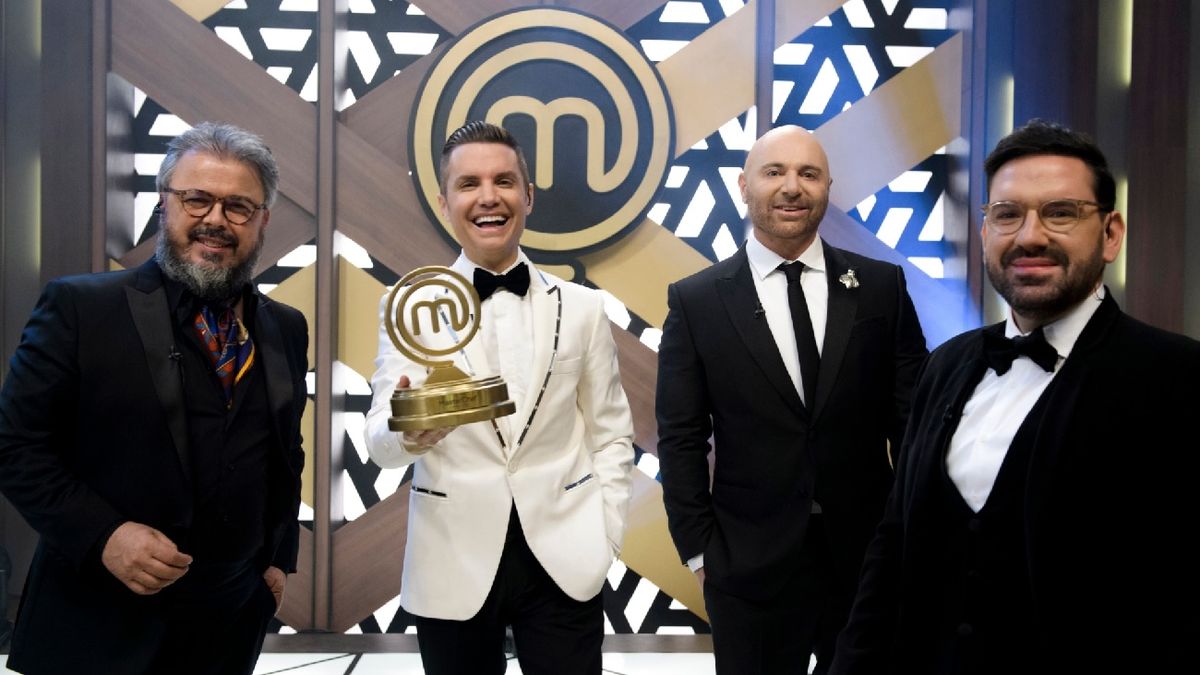Santiago del Moro podría volver a conducir Masterchef si Telefe decide el próximo año regresar con una versión de famosos.