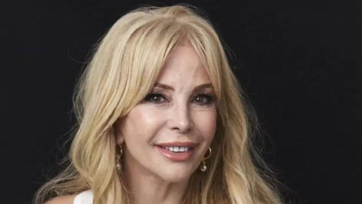 Graciela Alfano bailó en bikini en la playa y revolucionó las redes con su imponente figura: el video