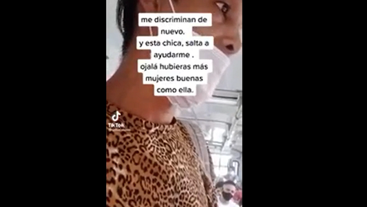 Una chófer de trolebús deberá pagar $150.000 por discriminar a una pasajera trans