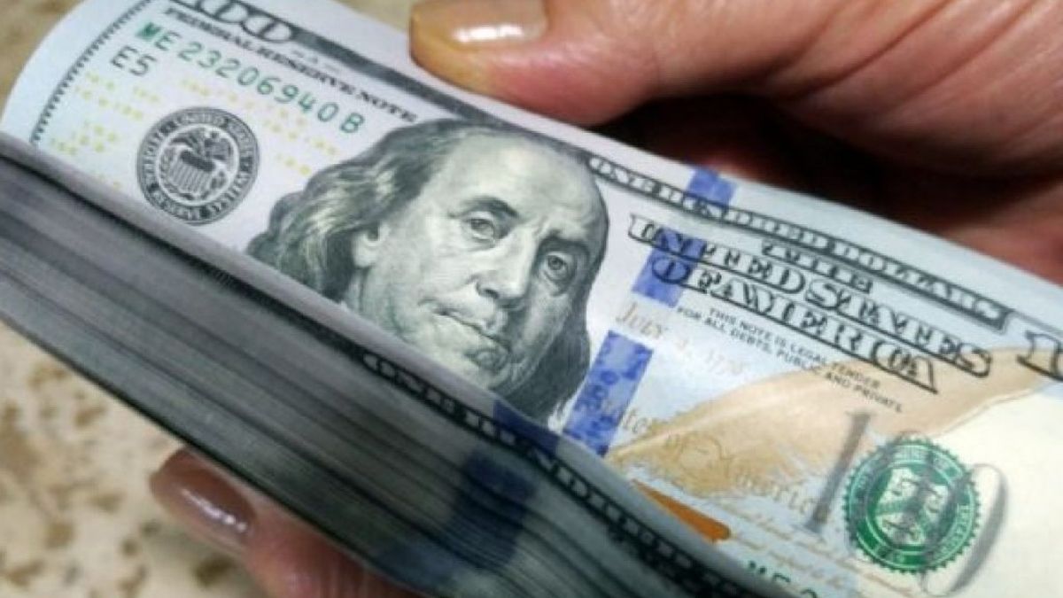 Dólar hoy y dólar blue, EN VIVO: el minuto a minuto de la cotización este 4 de agosto (Foto: NA).