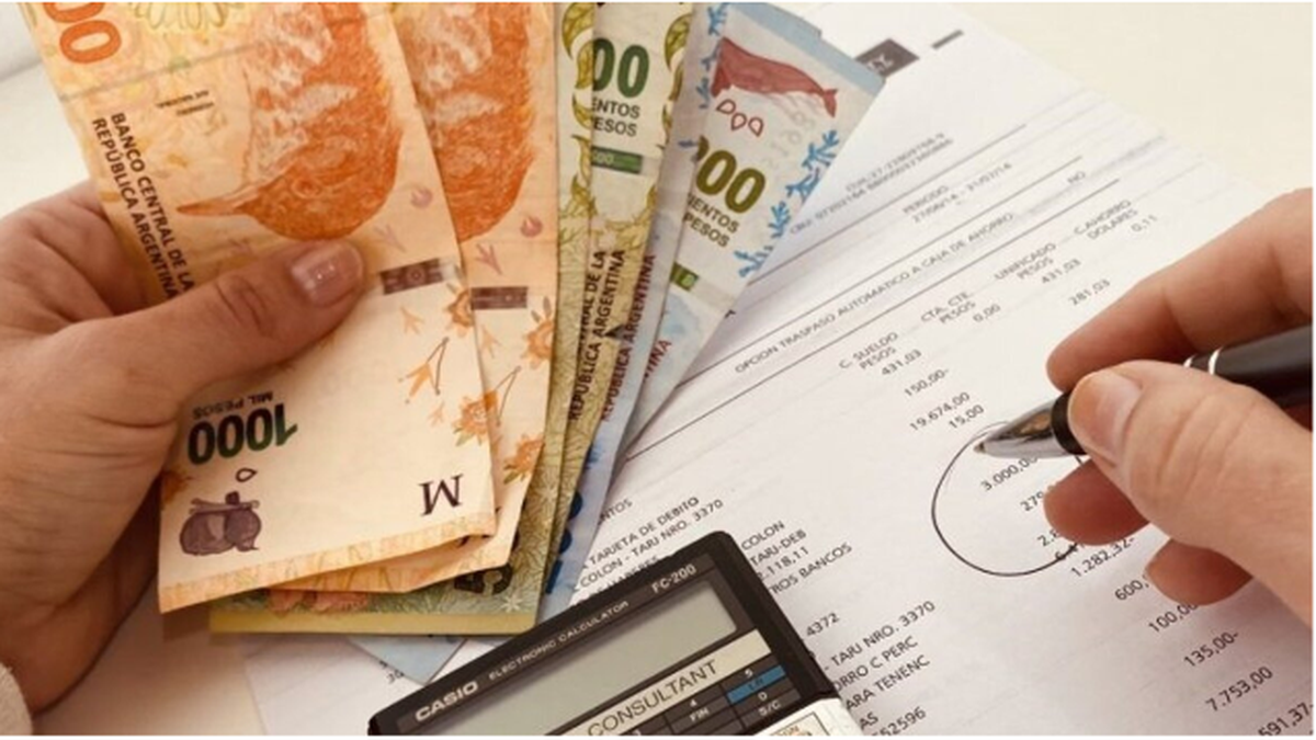 Los cambios en Ganancias comenzarán a regir en julio, o sea, con los salarios que los trabajadores recibirán en agosto (Foto: archivo).