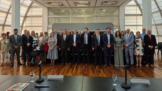 En el Día del Holocausto, inauguraron un Centro Jean Monnet sobre memoria y derechos humanos
