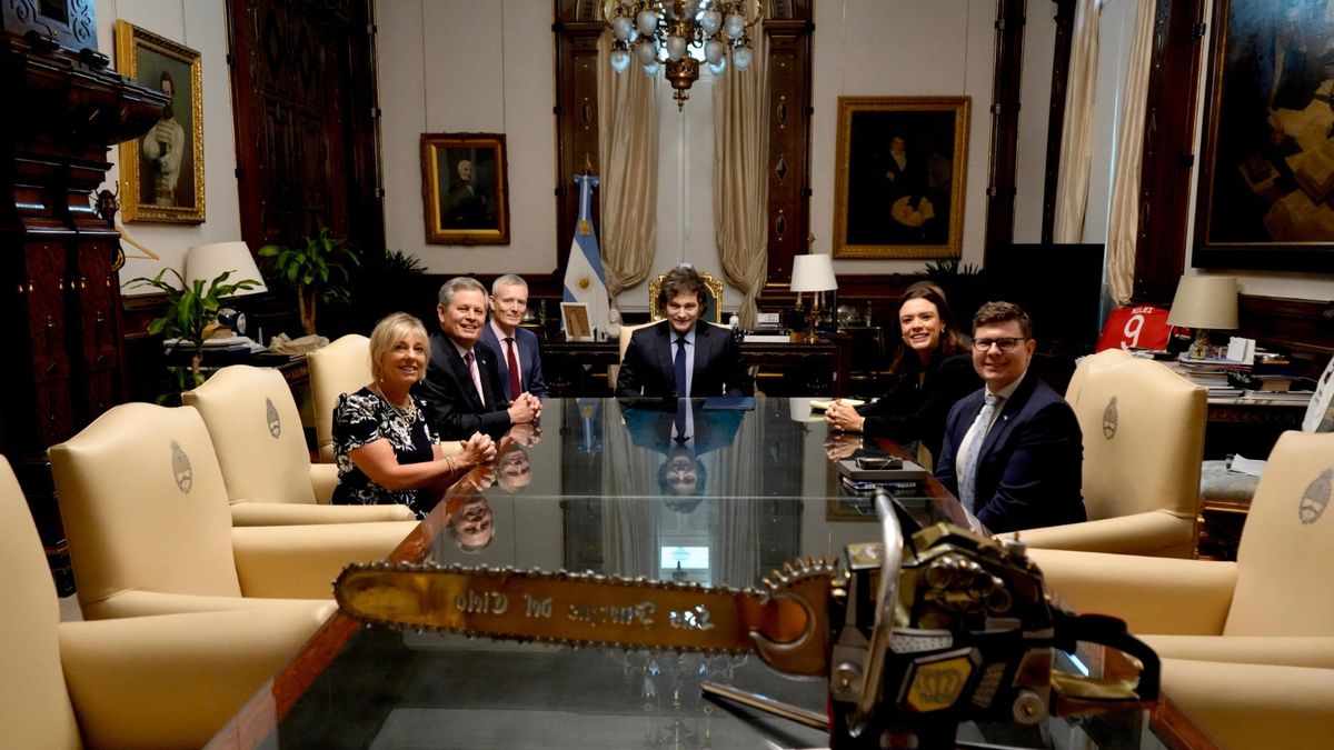 El Presidente Javier Milei recibió este lunes en Casa Rosada al senador republicano de los Estados Unidos