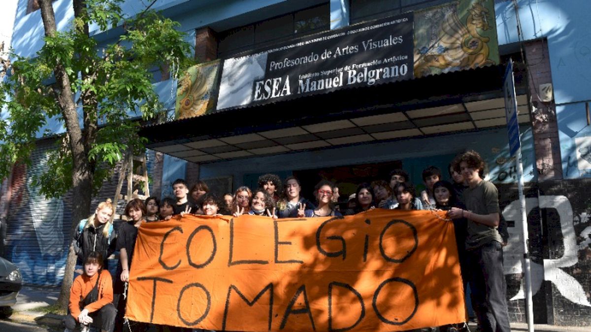 Las tomas en los colegios comenzaron el 24 de septiembre de 2022 (Foto: archivo).