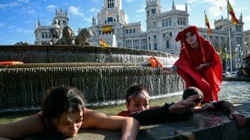 Desde la Cumbre del Clima alertan por el aumento récord de la temperatura y la aparición de los parias ambientales