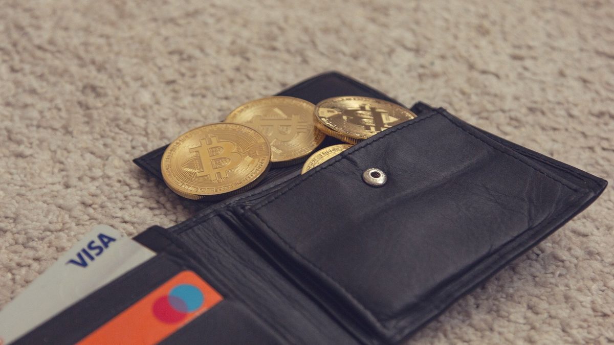 Criptomonedas: los usuarios quieren operar con tarjetas de crédito.