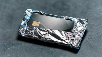 Fraude en Tarjetas de Crédito: Por qué el aluminio no es suficiente