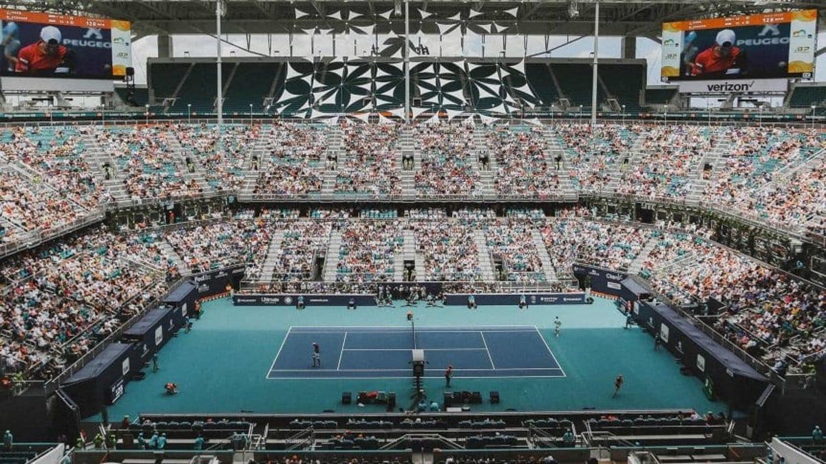 La ATP suspendió el circuito por seis semanas y la temporada se quedará sin dos de sus Masters 1000