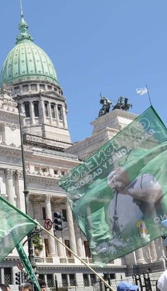 Ayer paro de trenes y hoy de Sanidad: los próximos reclamos gremiales que deberá enfrentar el Gobierno