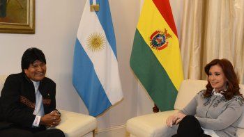 Choque en Twitter: Evo Morales y el canciller Faurie se cruzaron por el procesamiento de Cristina