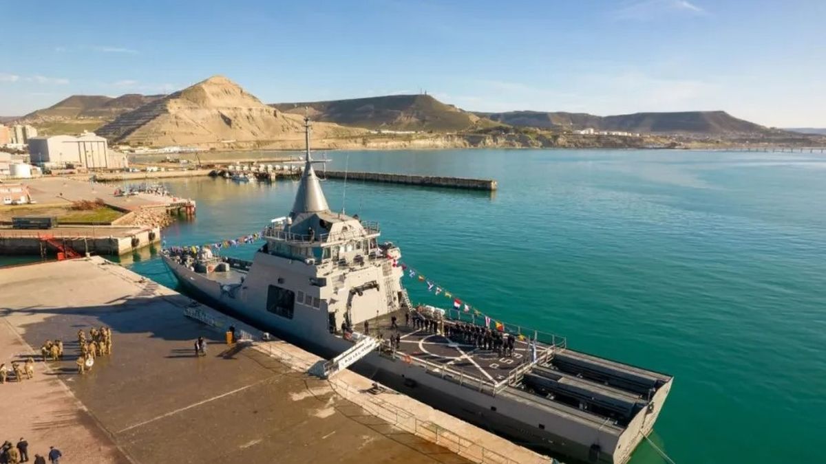 La Armada Argentina se sumó al operativo con el buque ARA Storni, que realiza patrullajes frente a las costas de Santa Teresita y Mar de Ajó. (Foto: archivo)