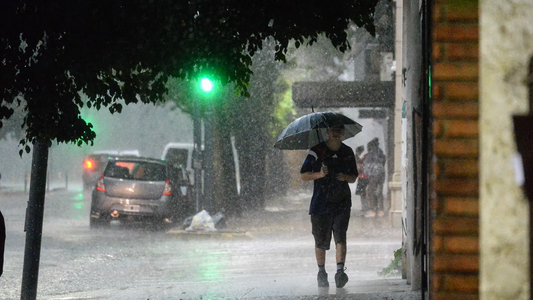 Alerta meteorológico por tormentas, caída de granizo y vientos: cómo seguirá el clima