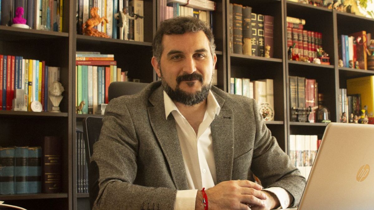 El Dr. Juan Pablo Chiesa analiza la nueva realidad laborar que se est&aacute; dando en Argentina y en el mundo.