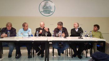 Antes de la reunión de la CGT con el Gobierno, el frente sindical de Moyano y las CTA buscan marcar la cancha