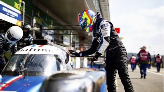 Alpine y la armadura de los héroes